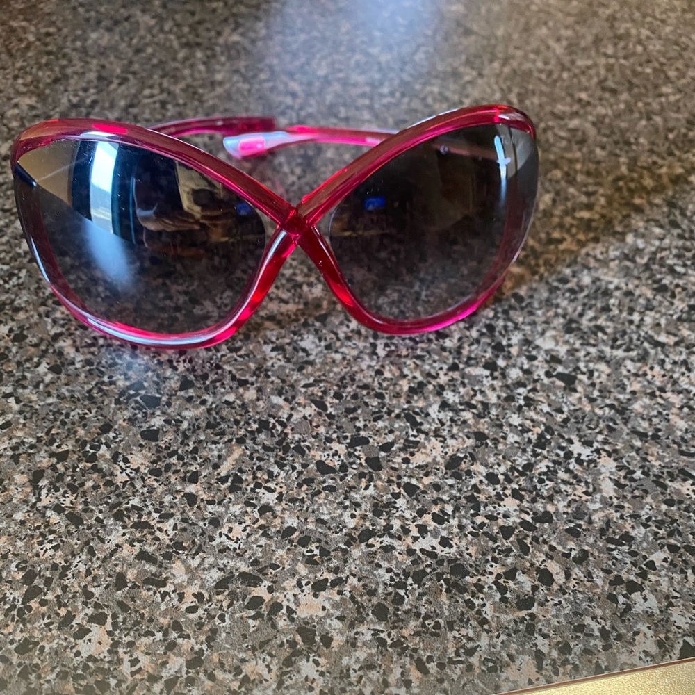 Tom  Ford Whitney Oversized Sunglasses w/case